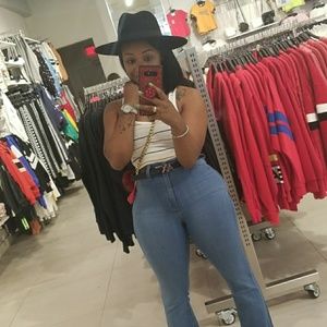 Meet your Posher, Erma